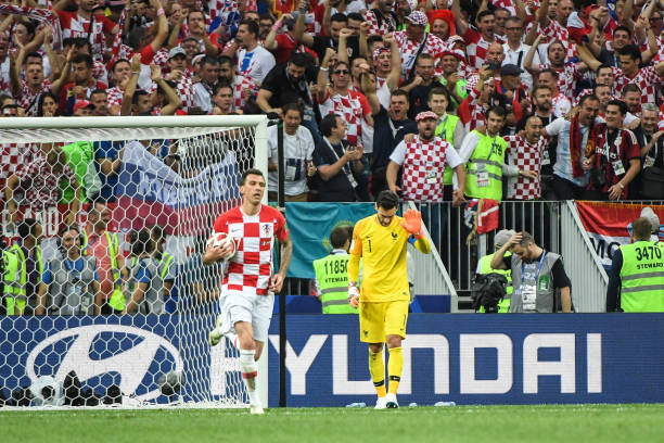 为球队的辉 为球队的辉