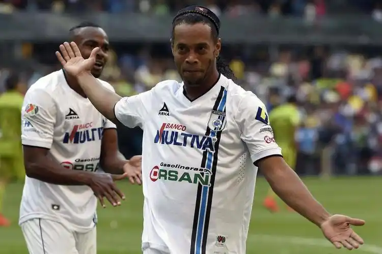 在观察希罗 在观察希罗